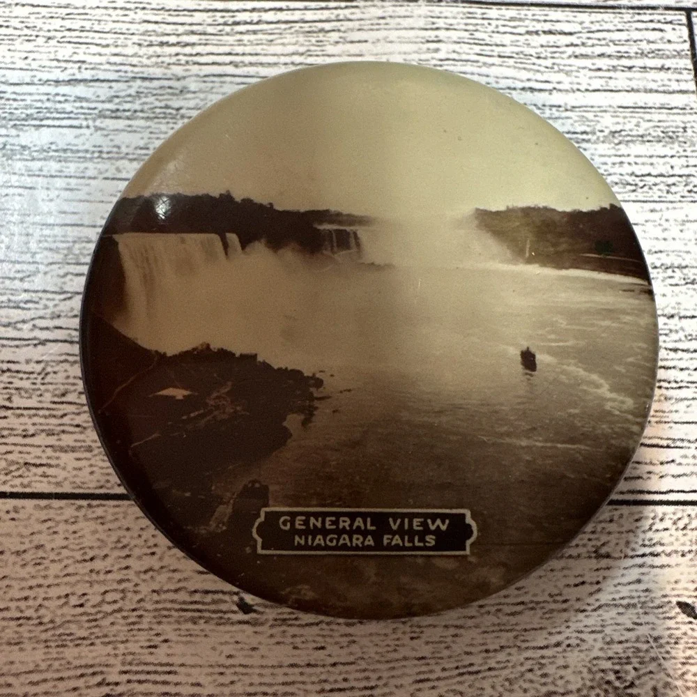Niagara‎ Falls Prospect Point Miniature Tin w/ Mirror Inside